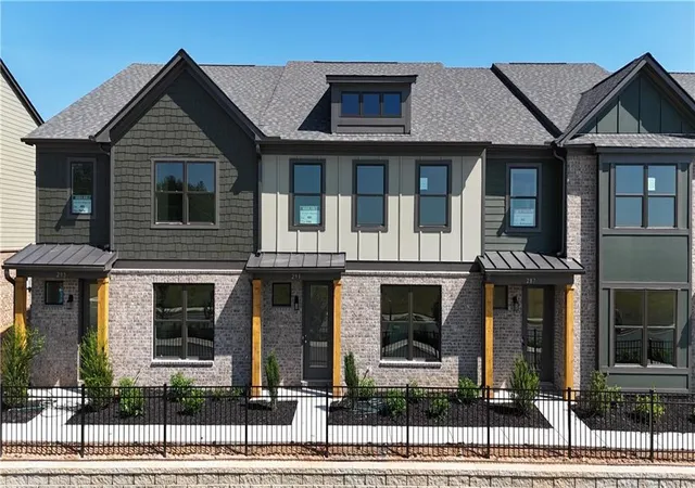 Photo 1 of Townhouse for sale at 279 Barracks Way #880, Hoschton, GA 30548 | MLS# 7780651 | Listing updated on 2026-08-01