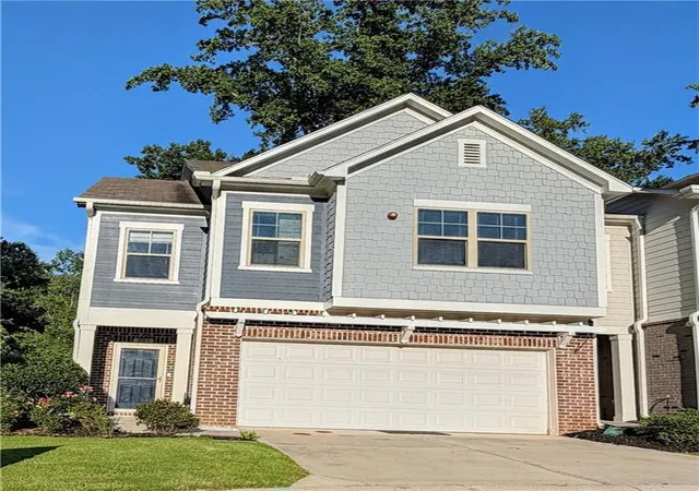 Photo 2 of Townhouse for sale at 201 Jonquil Spring Rd, Woodstock, GA 30188 | MLS# 7768617 | Listing updated on 2026-08-24