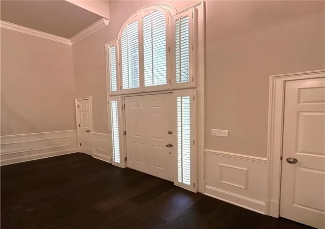 Photo 3 of Townhouse for sale at 7155 Roswell Rd #3, Sandy Springs, GA 30328 | MLS# 7788335 | Listing updated on 2026-10-05