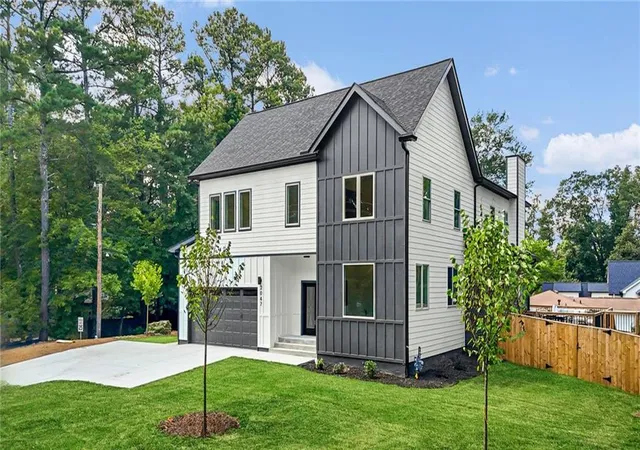 Photo 2 of Single family home for sale at 2047 Drew Valley Rd NE, Brookhaven, GA 30319 | MLS# 7819404 | Listing updated on 2026-08-11