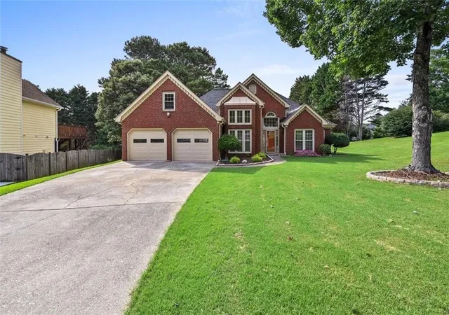 1st image of 245 Walford Ct, Suwanee, GA 30024 | MLS# 7802915