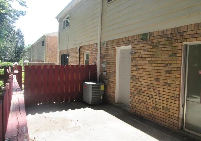 Photo 2 of Sale Pending at 4701 Flat Shls Rd #39G, Union City, GA 30291 | MLS# 7808884 | Listing updated on 2026-09-10