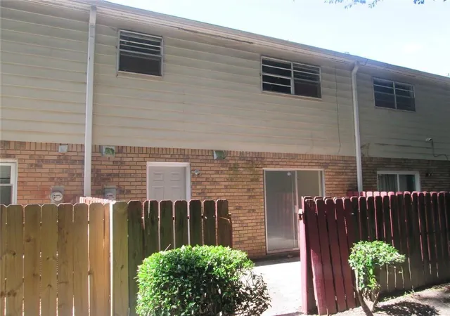 Photo 2 of Sale Pending at 4701 Flat Shls Rd #39G, Union City, GA 30291 | MLS# 7808884 | Listing updated on 2026-09-10