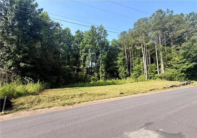 2nd image of 5835 Rolling Oaks Cir, Cumming, GA 30040 | MLS# 7818513