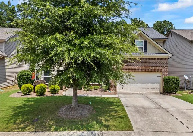 Photo 2 of Single family home for sale at 4299 Two Brg Dr, Buford, GA 30518 | MLS# 7816688 | Listing updated on 2026-09-20