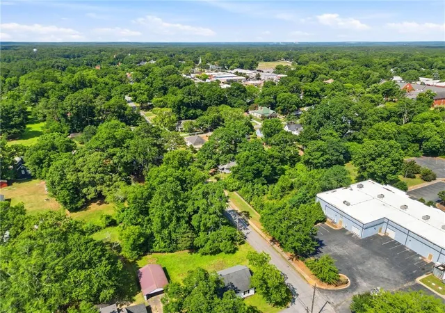 21st image of 272 N Dogwood Ave, Social Circle, GA 30025 | MLS# 7798871