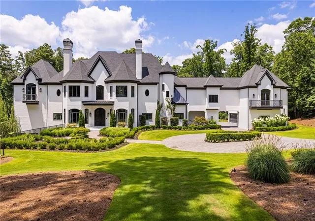 Photo 1 of Single family home for sale at 5320 Riverview Rd Nw, Sandy Springs, GA 30327 | MLS# 7822959 | Listing updated on 2026-08-20