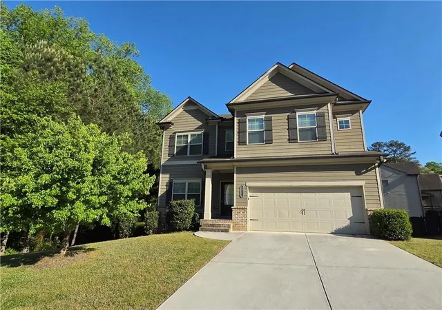 Photo 2 of Sale Pending at 129 Jacobs Ln, Loganville, GA 30052 | MLS# 7758094 | Listing updated on 2026-09-18