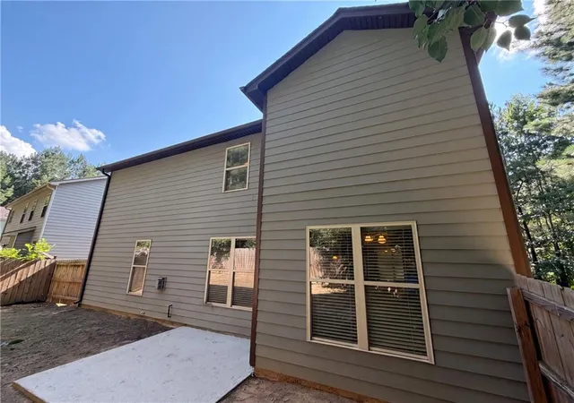 Photo 4 of Sale Pending at 2471 Quincy Loop, Fairburn, GA 30213 | MLS# 7803376 | Listing updated on 2026-09-01