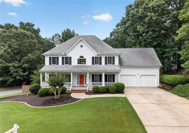 Homes for sale in Johns Creek, GA | 10630 Wren Ridge Rd, Johns Creek, GA 30022 | MLS# 7802912