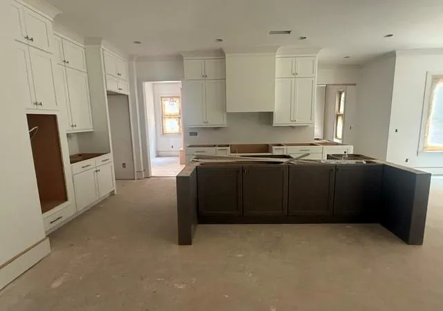 Photo 2 of Sale Pending at 2932 Surrey Ln, Atlanta, GA 30341 | MLS# 7797354 | Listing updated on 2026-10-12