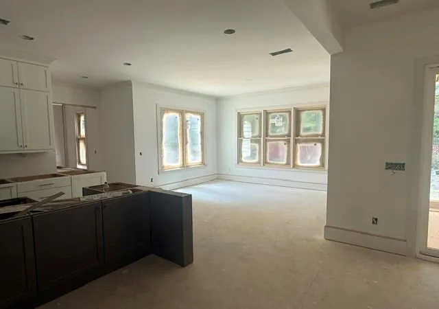 Photo 3 of Sale Pending at 2932 Surrey Ln, Atlanta, GA 30341 | MLS# 7797354 | Listing updated on 2026-10-12