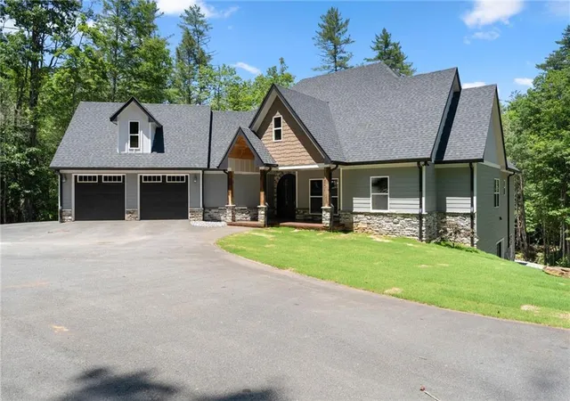 Photo 1 of Single family home for sale at 650 Old Steele Holw, Dahlonega, GA 30533 | MLS# 7785815 | Listing updated on 2026-06-11