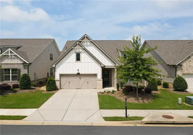 Photo 1 of Single family home for sale at 3220 Fitzgerald Way, Cumming, GA 30041 | MLS# 7817903 | Listing updated on 2026-09-20