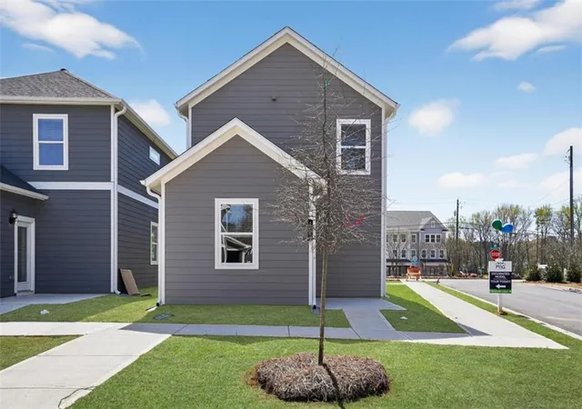 Photo 3 of Single family home for sale at 110 Bartow St, Fayetteville, GA 30214 | MLS# 7818360 | Listing updated on 2026-09-15
