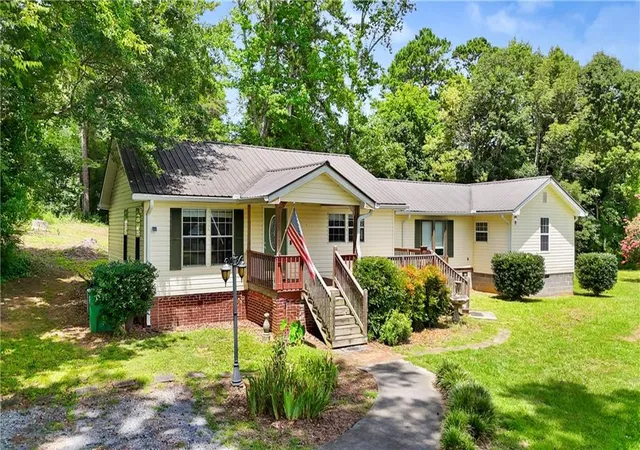4th image of 77 York Dr Ne, Plainville, GA 30733 | MLS# 7811011