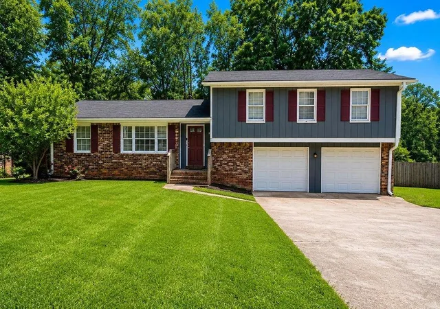Photo 2 of Sale Pending at 970 Woodbridge Dr, Conyers, GA 30012 | MLS# 7818022 | Listing updated on 2026-08-26