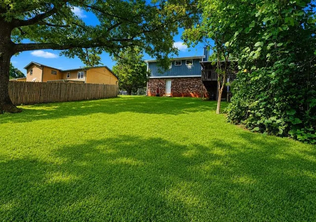 Photo 4 of Sale Pending at 970 Woodbridge Dr, Conyers, GA 30012 | MLS# 7818022 | Listing updated on 2026-08-26