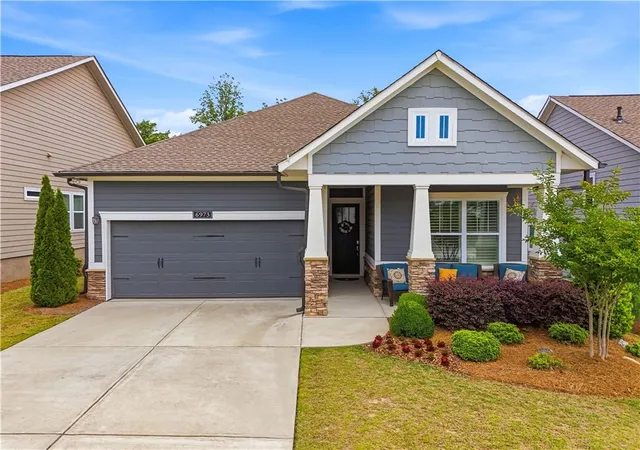 Photo 2 of Single family home for sale at 6973 River Rock Dr, Flowery Branch, GA 30542 | MLS# 7783245 | Listing updated on 2026-08-22