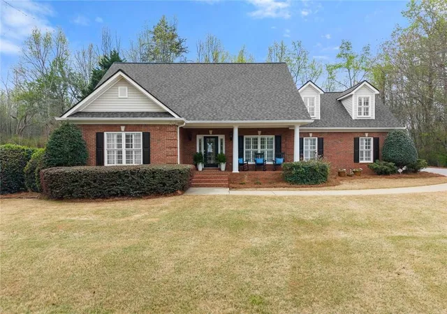 Homes for sale in Clermont, GA | 6595 Pond View Ct, Clermont, GA 30527 | MLS# 7744861