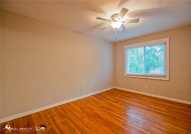 Listing Photo 2 - Condo for sale in building located at 1164 Alta Ave NE, Atlanta, GA 30307 - Unit #