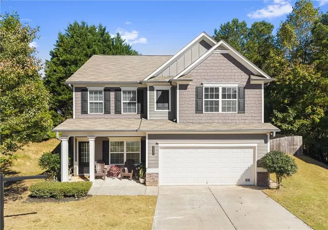 Single family home for sale at 3831 Green Ridge Ct, Gainesville, GA 30507 | MLS# 7857146