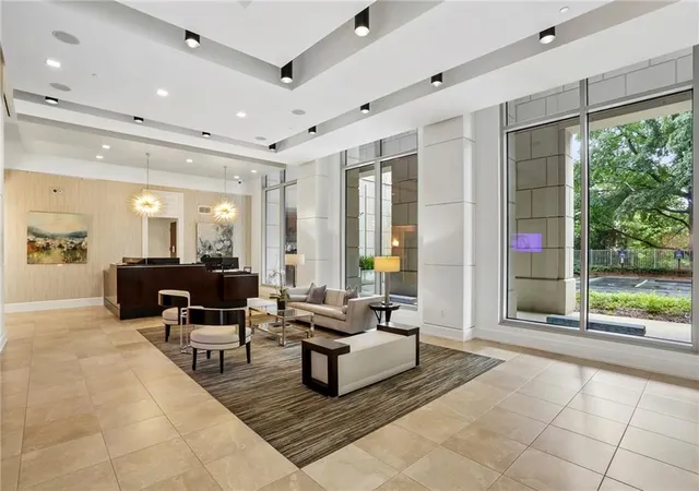 Photo 4 of Condo for sale at 2795 Peachtree Rd NE #307, Atlanta, GA 30305 | MLS# 7774896 | Listing updated on 2026-09-12