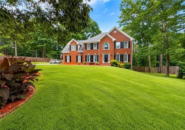 1st image of 1156 Maple Creek Rdg, Loganville, GA 30052 | MLS# 7793071