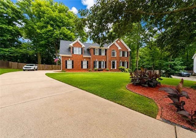 2nd image of 1156 Maple Creek Rdg, Loganville, GA 30052 | MLS# 7793071