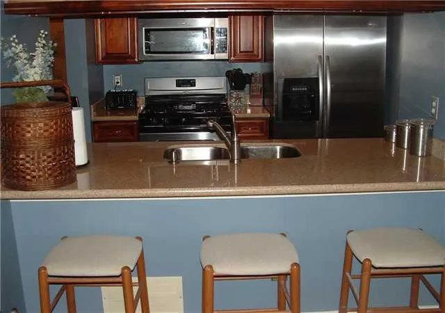 Condominium at 5487 Ambrosia Ave #35d, Columbus, OH 43235 | MLS# 210008271 | | Sold on 2010-05-26