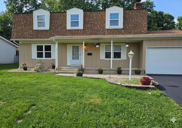 Homes for sale in Reynoldsburg, OH | 909 Brice Rd, Reynoldsburg, OH 43068 | MLS# 226022054