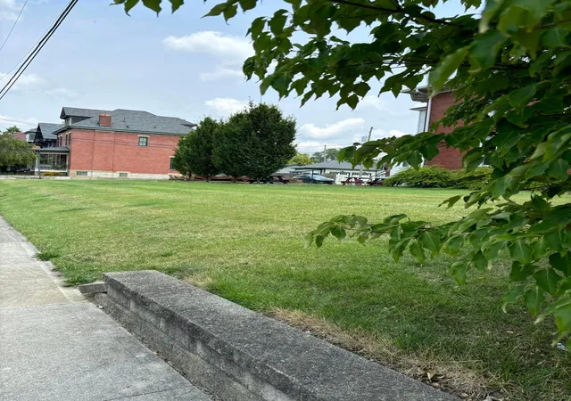 3rd image of 838 Bryden Rd, Columbus, OH 43205 | MLS# 224013054