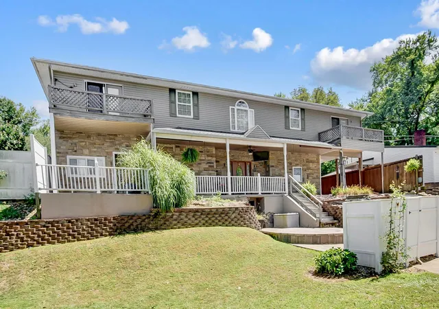 3rd image of 3025 Virginia Ave, Zanesville, OH 43701 | MLS# 224030038