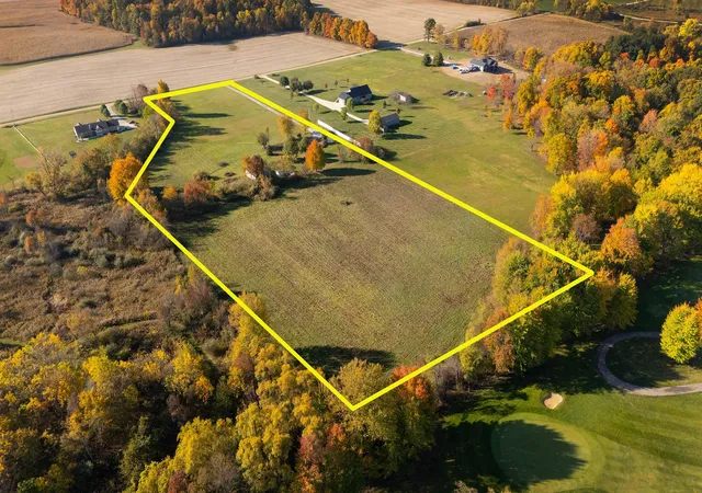 3rd image of 11201 Bishop Rd, Mount Vernon, OH 43050 | MLS# 224037681