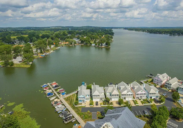 Photo 3 of Condominium at 4455 Hunts Landing Rd #9, Hebron, OH 43025 | MLS# 225006765 |  | Sold on 2025-06-12
