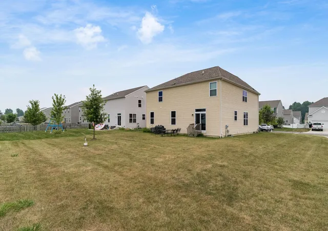 24th image of 178 Old Bay Dr, Pataskala, OH 43062 | MLS# 226015352