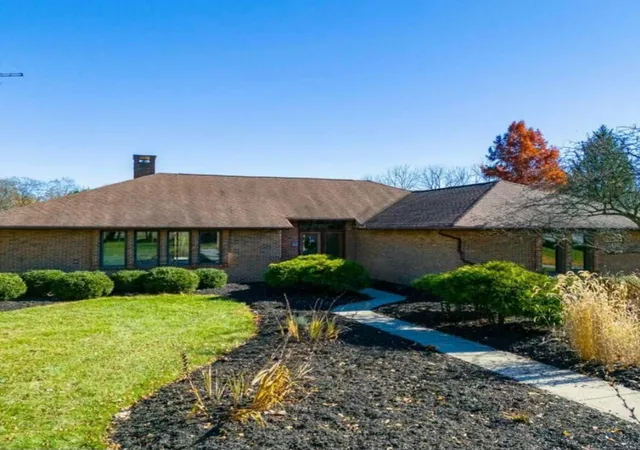 Photo 4 of Single family home for sale at 4070 Tradersville Brighton Rd, London, OH 43140 | MLS# 225011185 | Listing updated on 2026-07-28