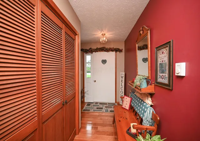 Photo 2 of Single family home for sale at 1635 Richland Rd, Marion, OH 43302 | MLS# 226029150 | Listing updated on 2026-09-16