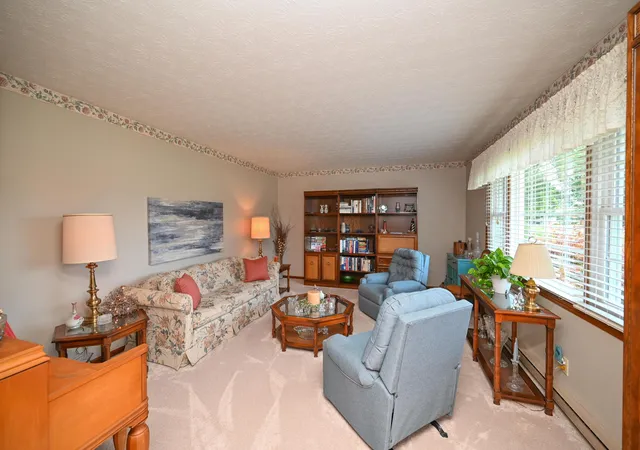 Photo 2 of Single family home for sale at 1635 Richland Rd, Marion, OH 43302 | MLS# 226029150 | Listing updated on 2026-09-16