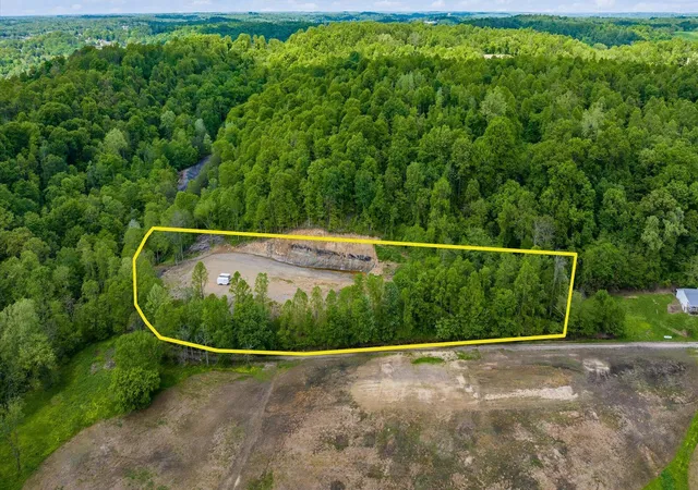 Photo 4 of Land for sale at 2519 Frick Dr, Zanesville, OH 43701 | MLS# 225017719 | Listing updated on 2026-07-29