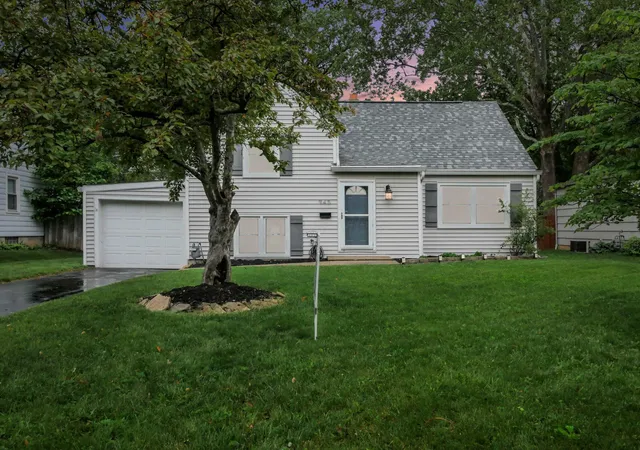 Photo 1 of Single family home for sale at 945 Francis Ave, Columbus, OH 43209 | MLS# 225017755 | Listing updated on 2026-08-25