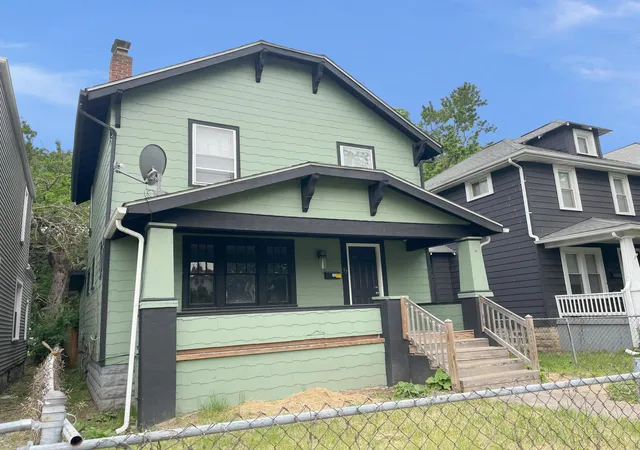 Homes for sale in Columbus, OH | 57 N Guilford Ave, Columbus, OH 43222 | MLS# 225021268