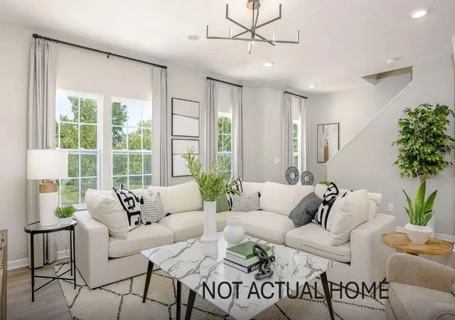 Listing Photo 4 - Condo for sale in building located at 5960 Abernathy Ln, Columbus, OH 43232