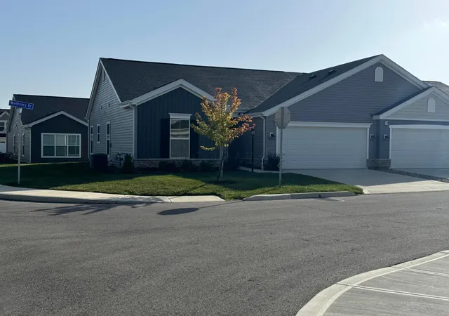 Homes for sale in Delaware, OH | 87 Wellesley Dr, Delaware, OH 43015 | MLS# 225024790