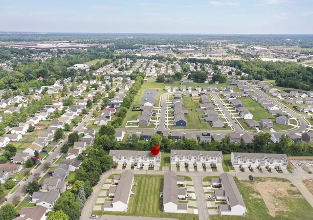 Homes for sale in Columbus, OH | 5882 Abernathy Lane, Columbus, OH 43232 | Houzeo