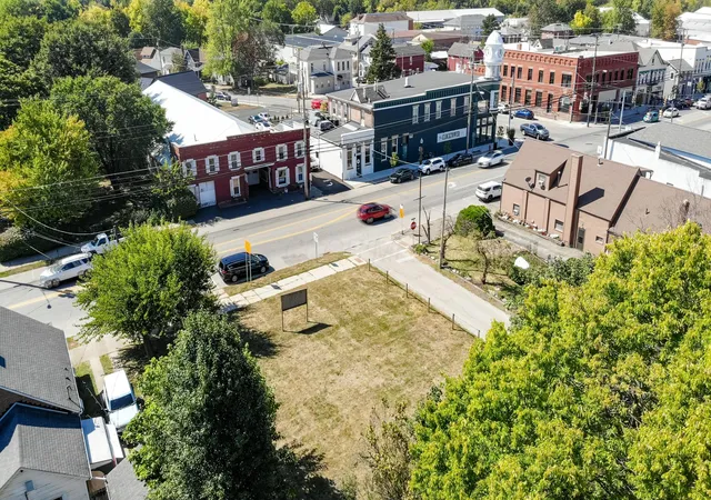 13th image of 146 E Main St, Plain City, OH 43064 | MLS# 225034851