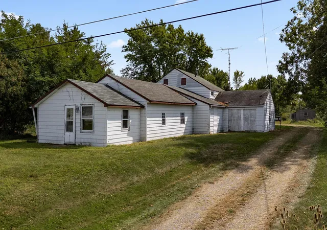 Homes for sale in Mansfield, OH | 4825 Lincoln Hwy, Mansfield, OH 44903 | MLS# 225034886