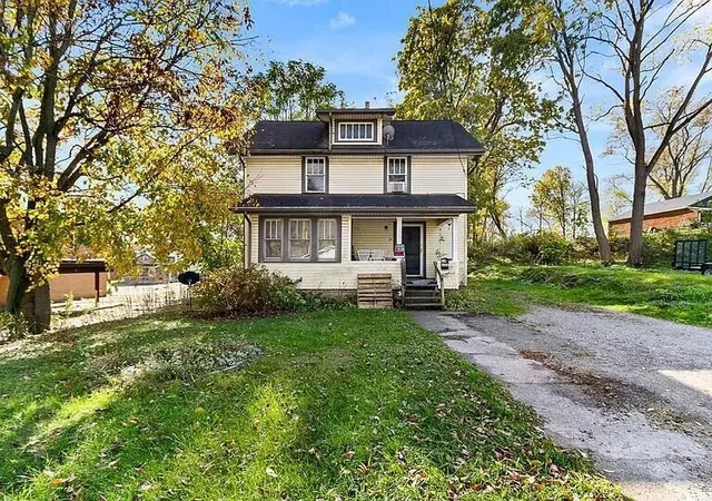 Photo 4 of Single family home for sale at 382 Orange St, Mansfield, OH 44902 | MLS# 225035508 | Listing updated on 2026-07-29