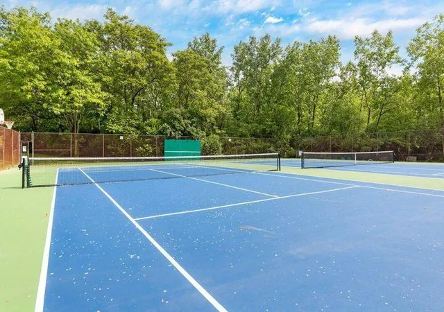 31st image of 1214 Lake Shore Dr #C, Columbus, OH 43204 | MLS# 225035616