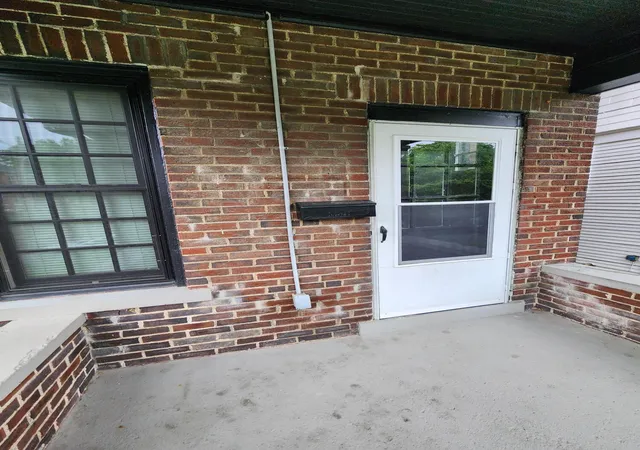 2nd image of 640 S Champion Ave, Columbus, OH 43205
